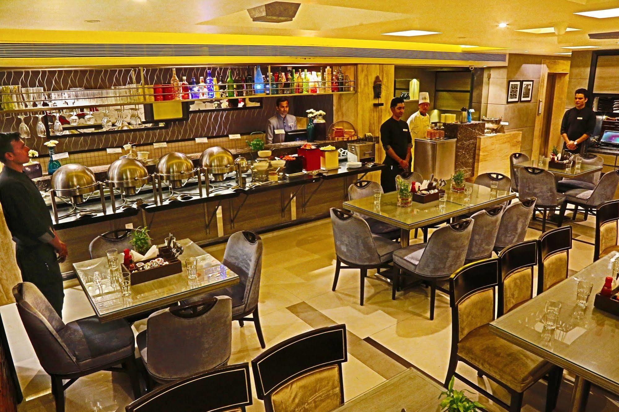 东方住宿酒店 孟买 外观 照片