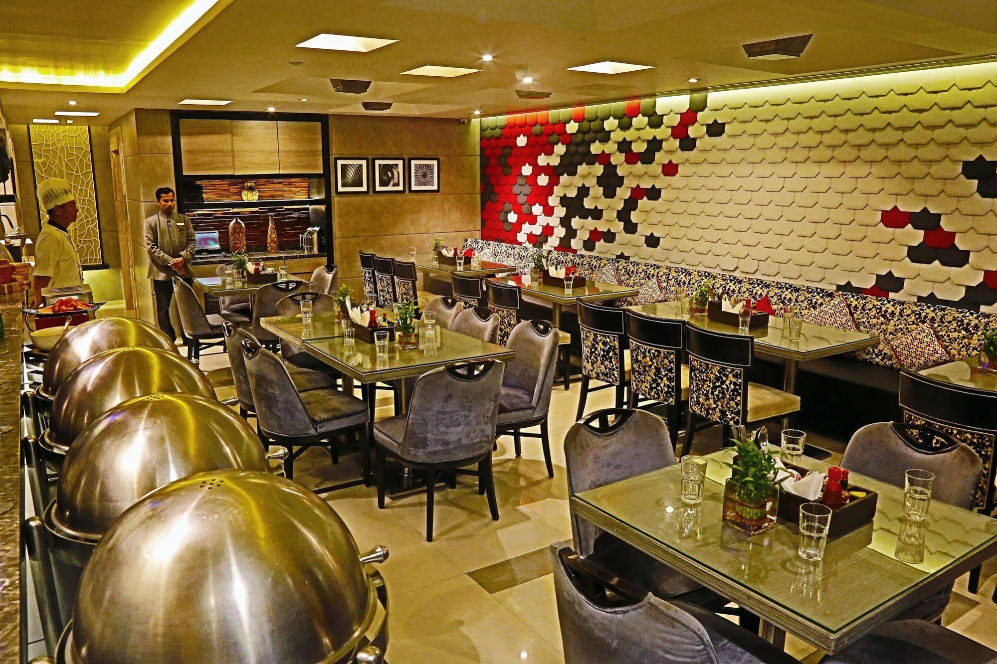 东方住宿酒店 孟买 外观 照片